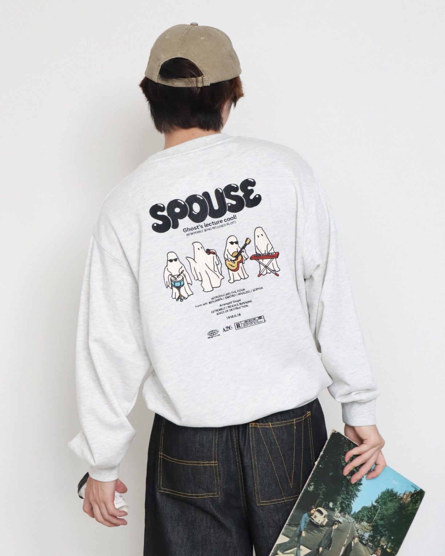 オバケバンド刺繍スウェット