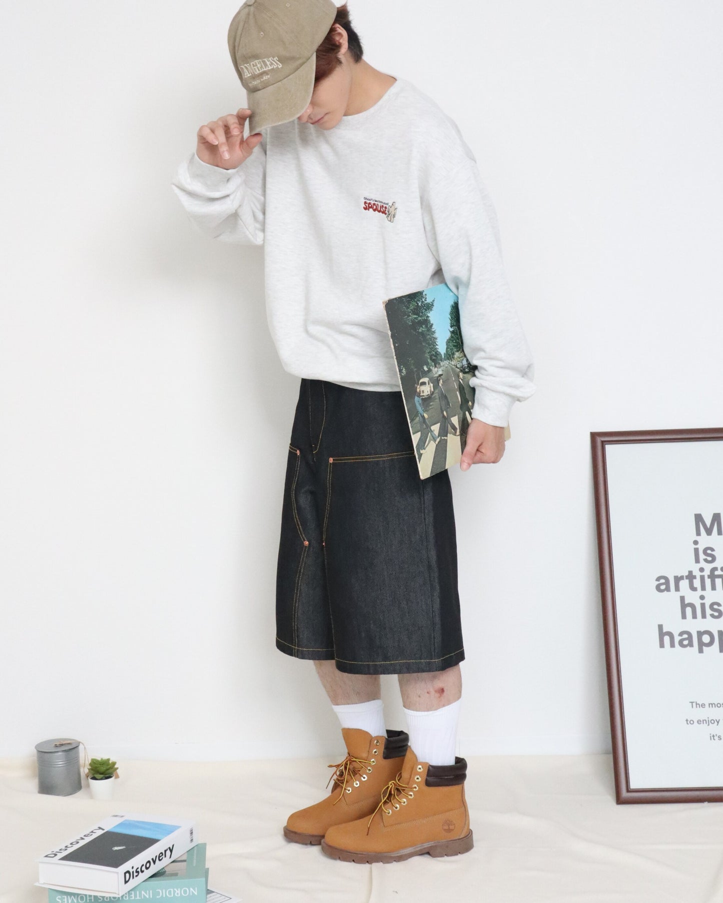 オバケバンド刺繍スウェット