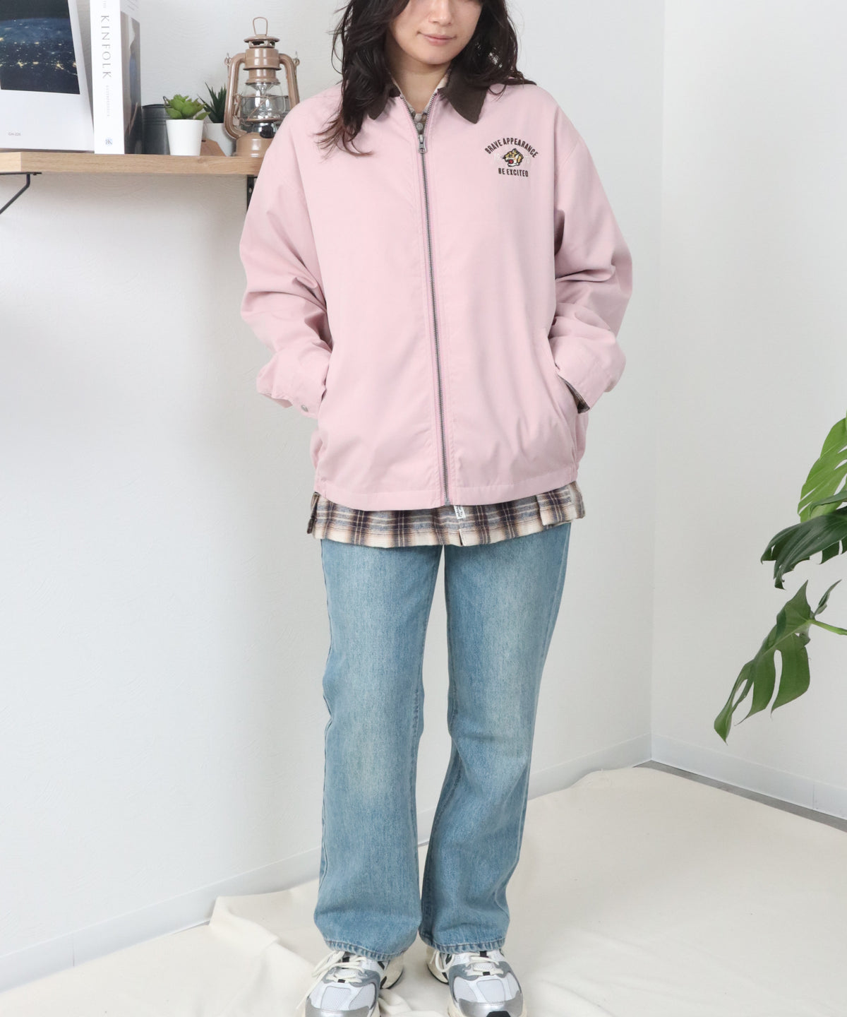 トラ刺繍　襟コーデュロイジャケット