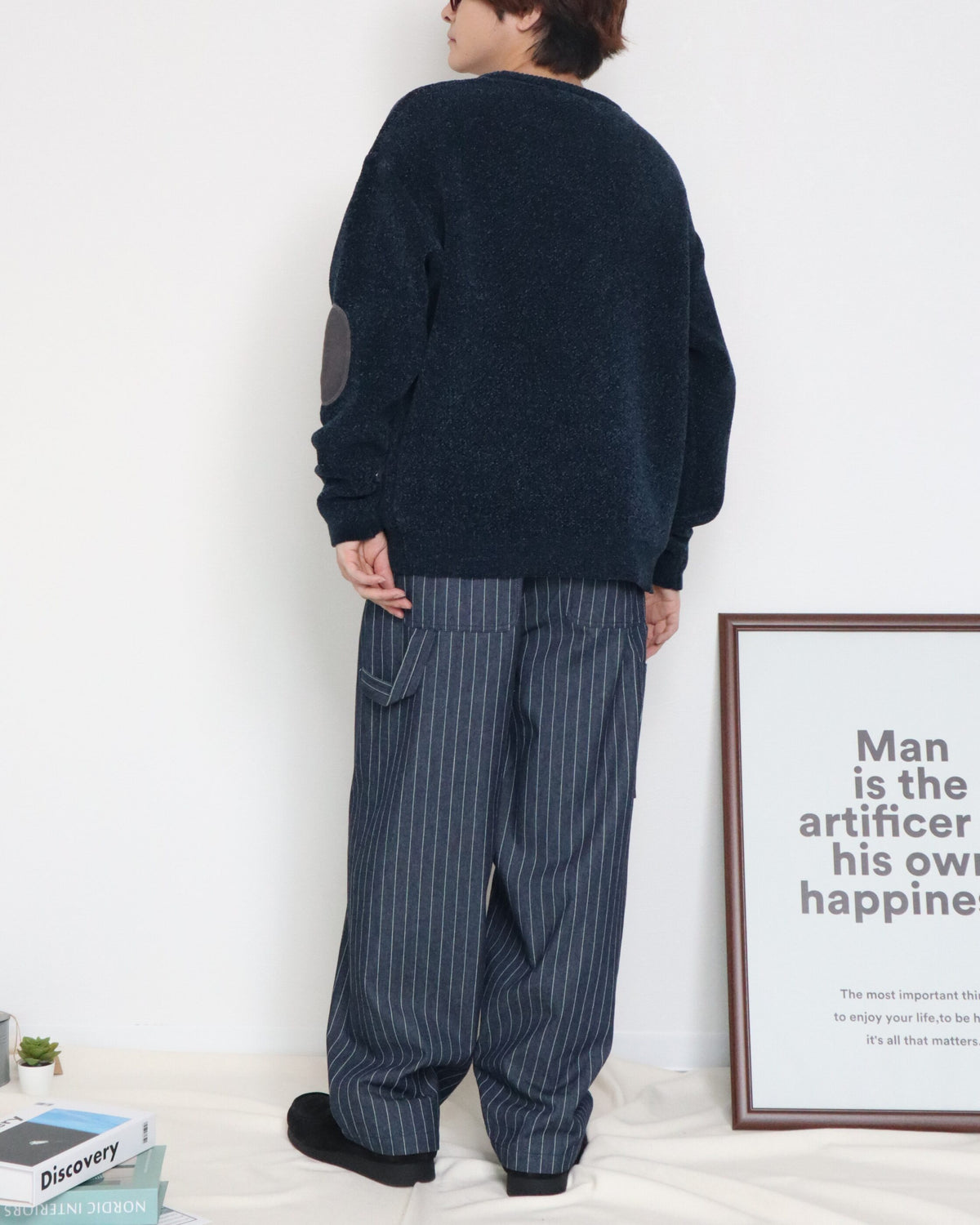 エルボーパッチ　ジャガードロゴモールニット