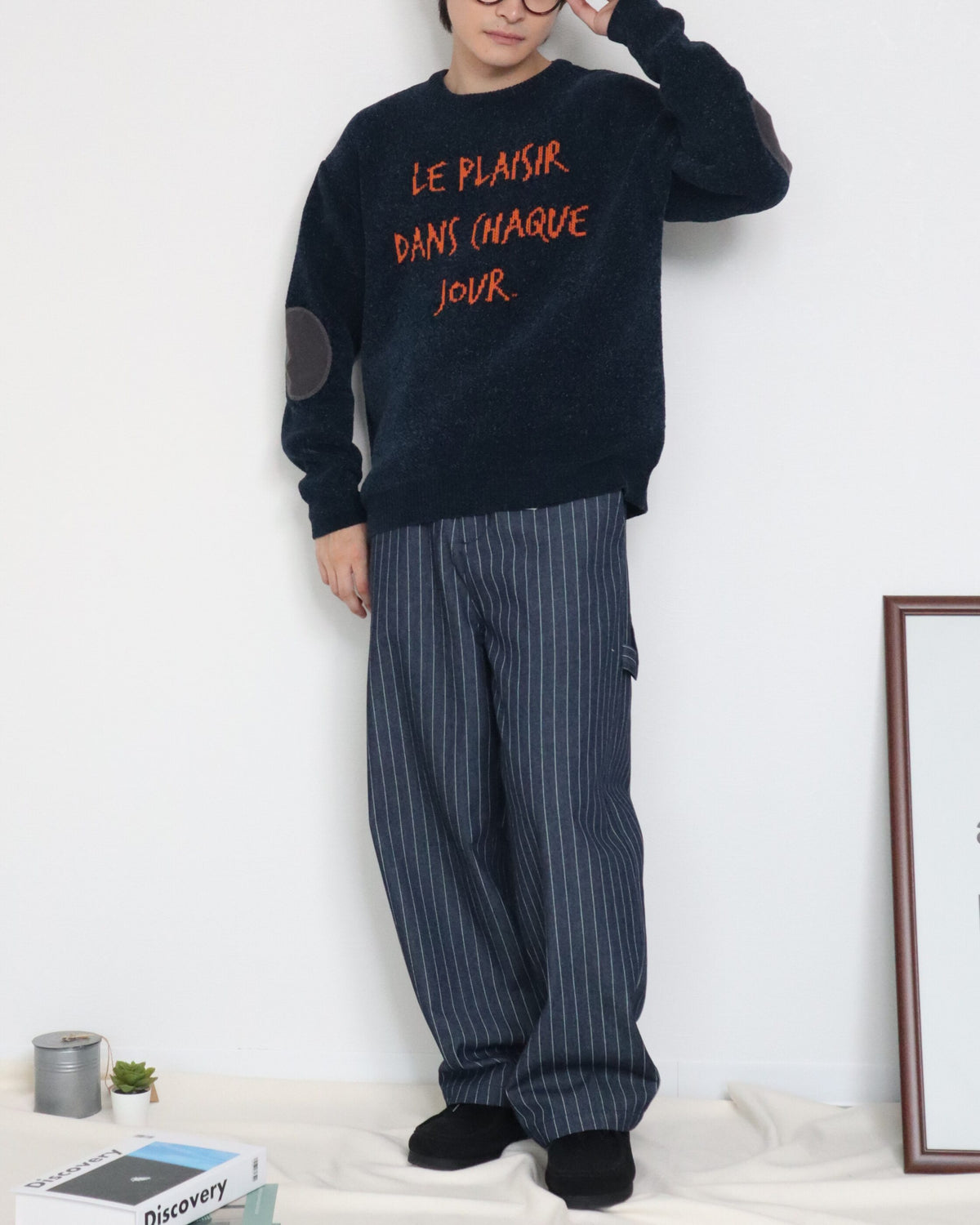 エルボーパッチ　ジャガードロゴモールニット