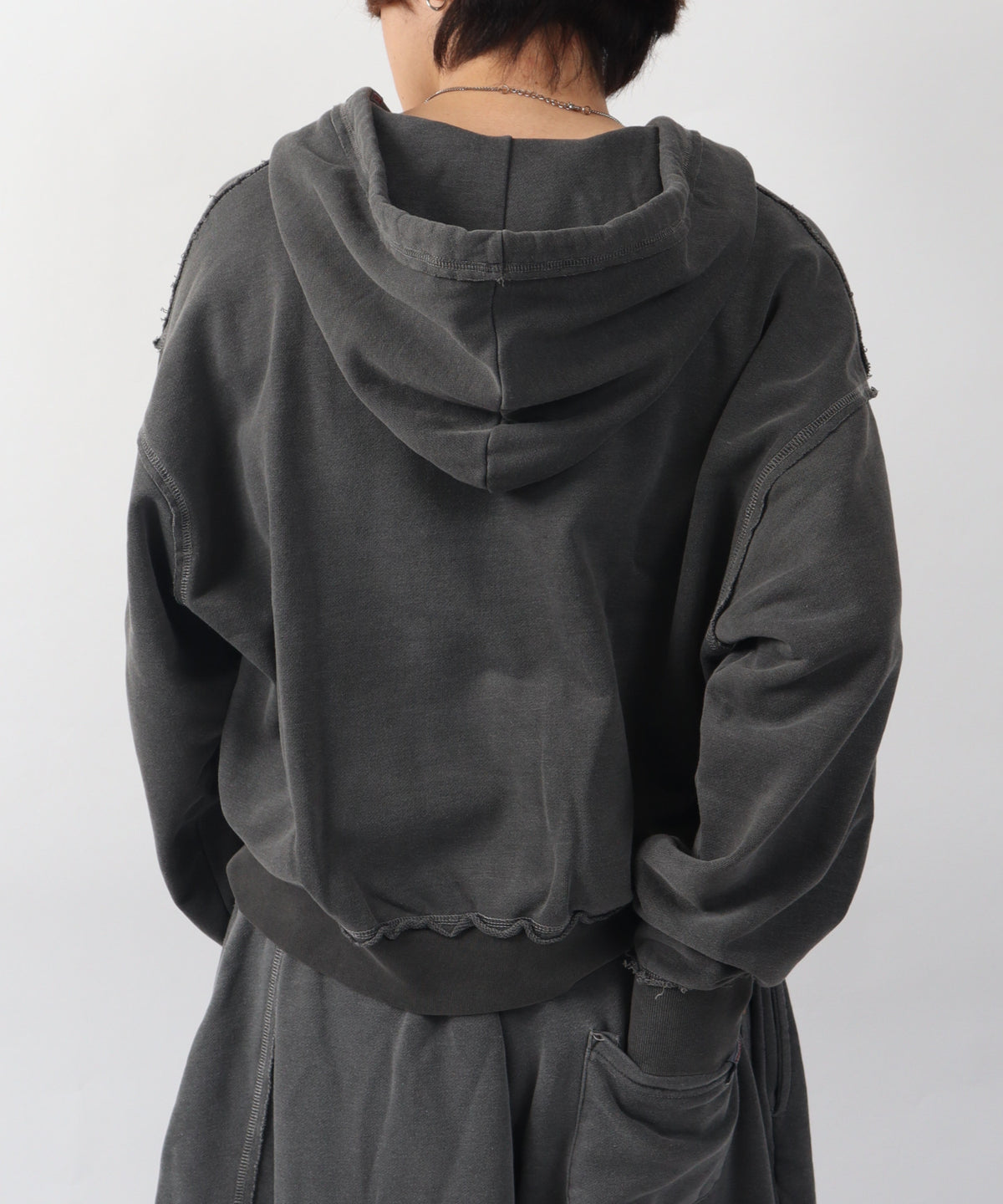 Pigment logo hoodie / ピグメントZIPパーカー