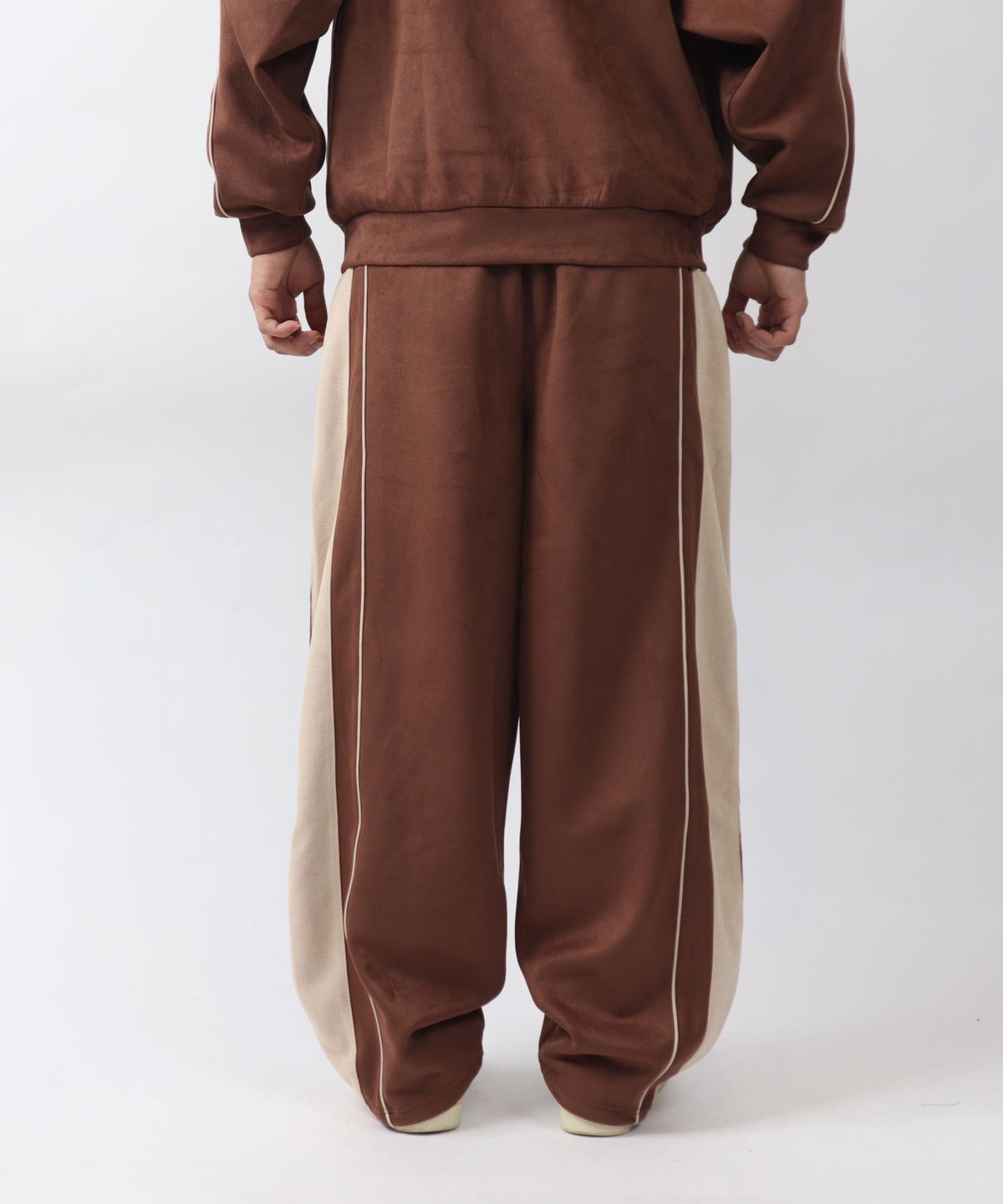 Fake suede track pants / フェイクスエードトラックパンツ