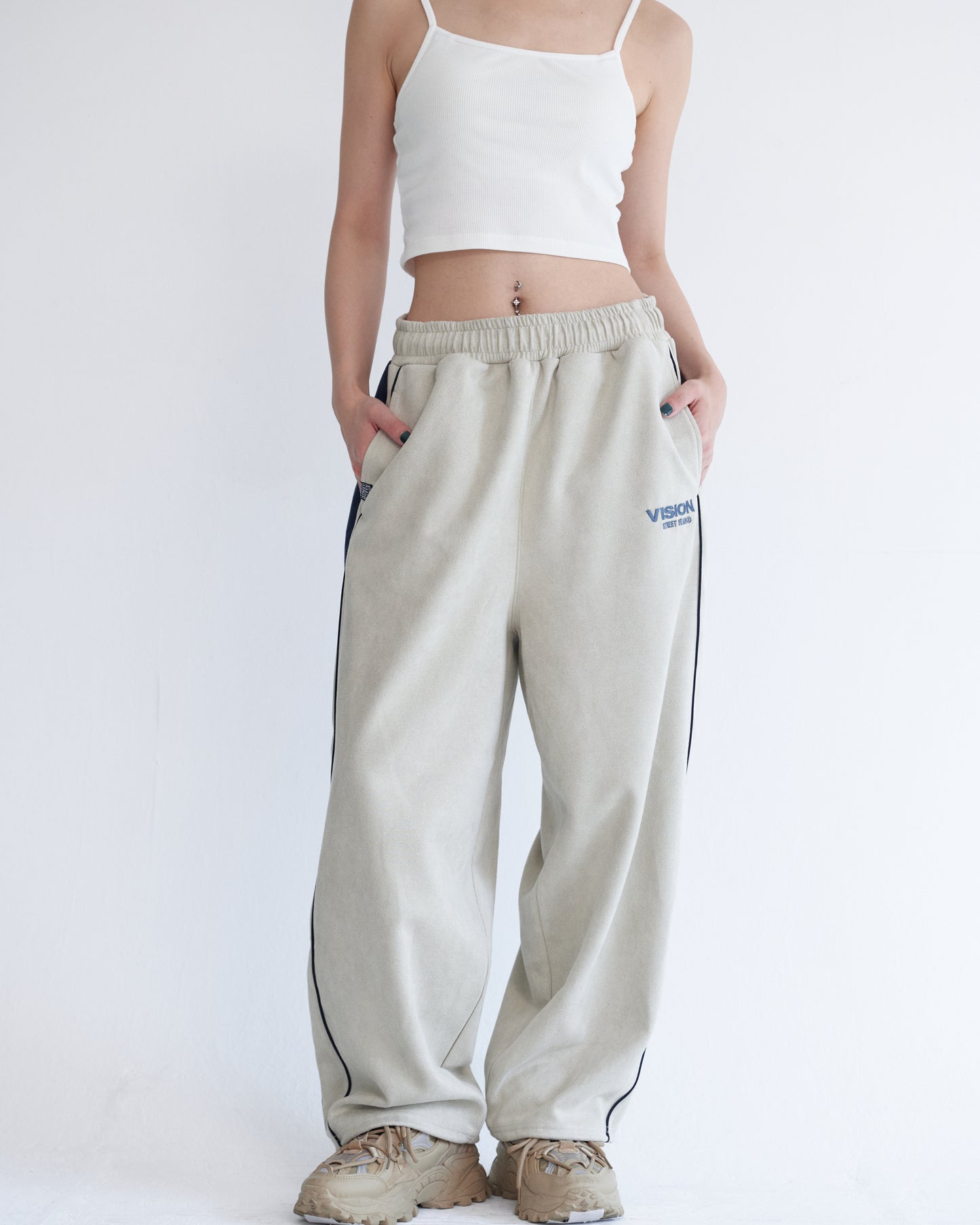 Fake suede track pants / フェイクスエードトラックパンツ
