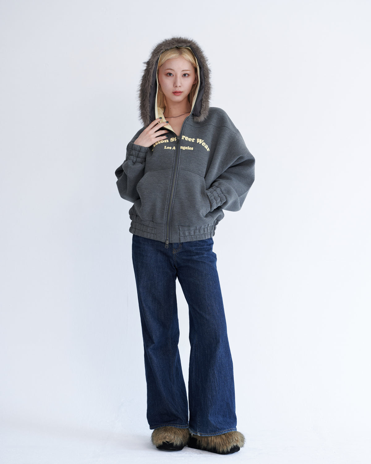 Ponch fur hood zip hoodie / ポンチファーフードZIPパーカー