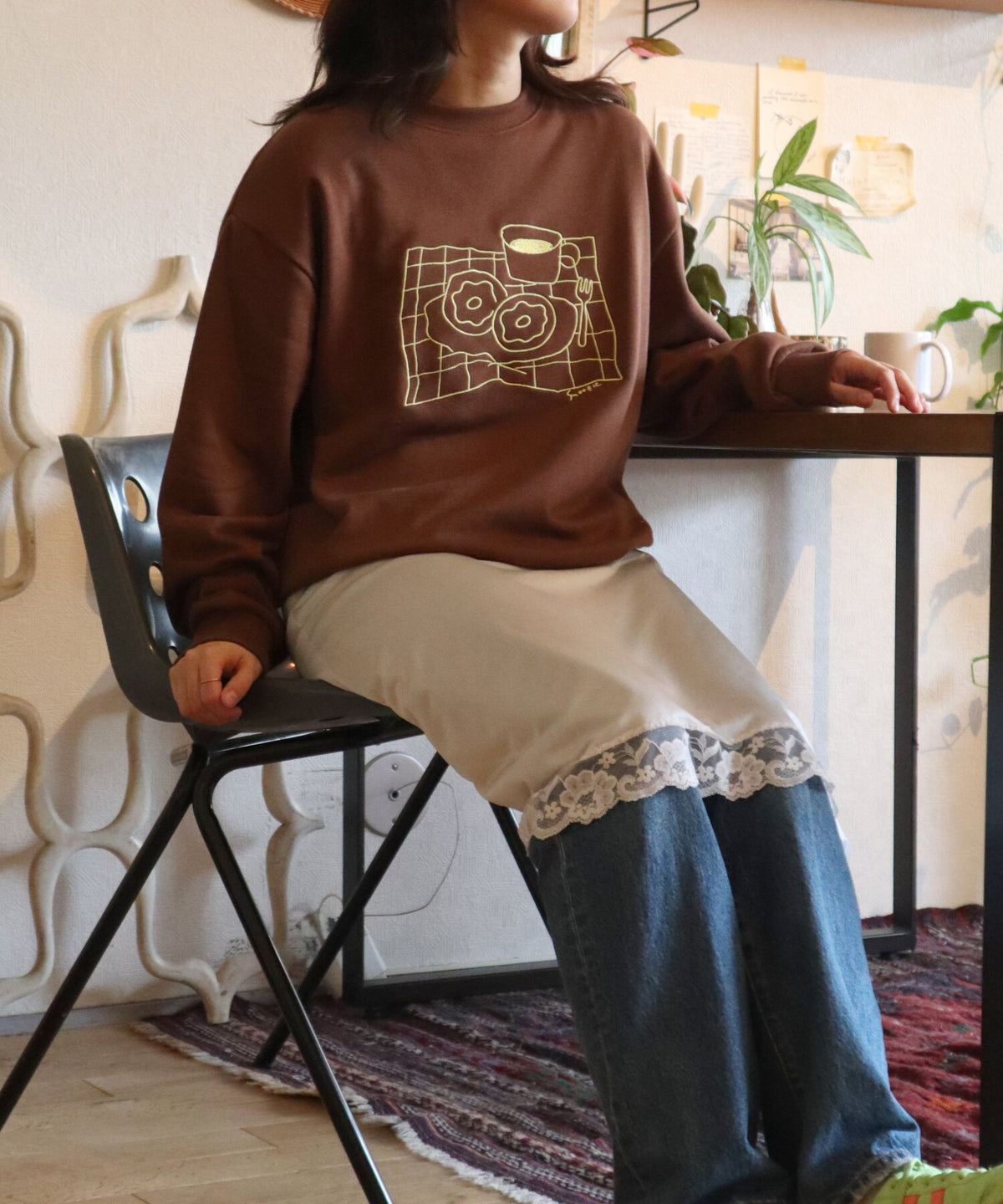 ドーナツ刺繍スウェット
