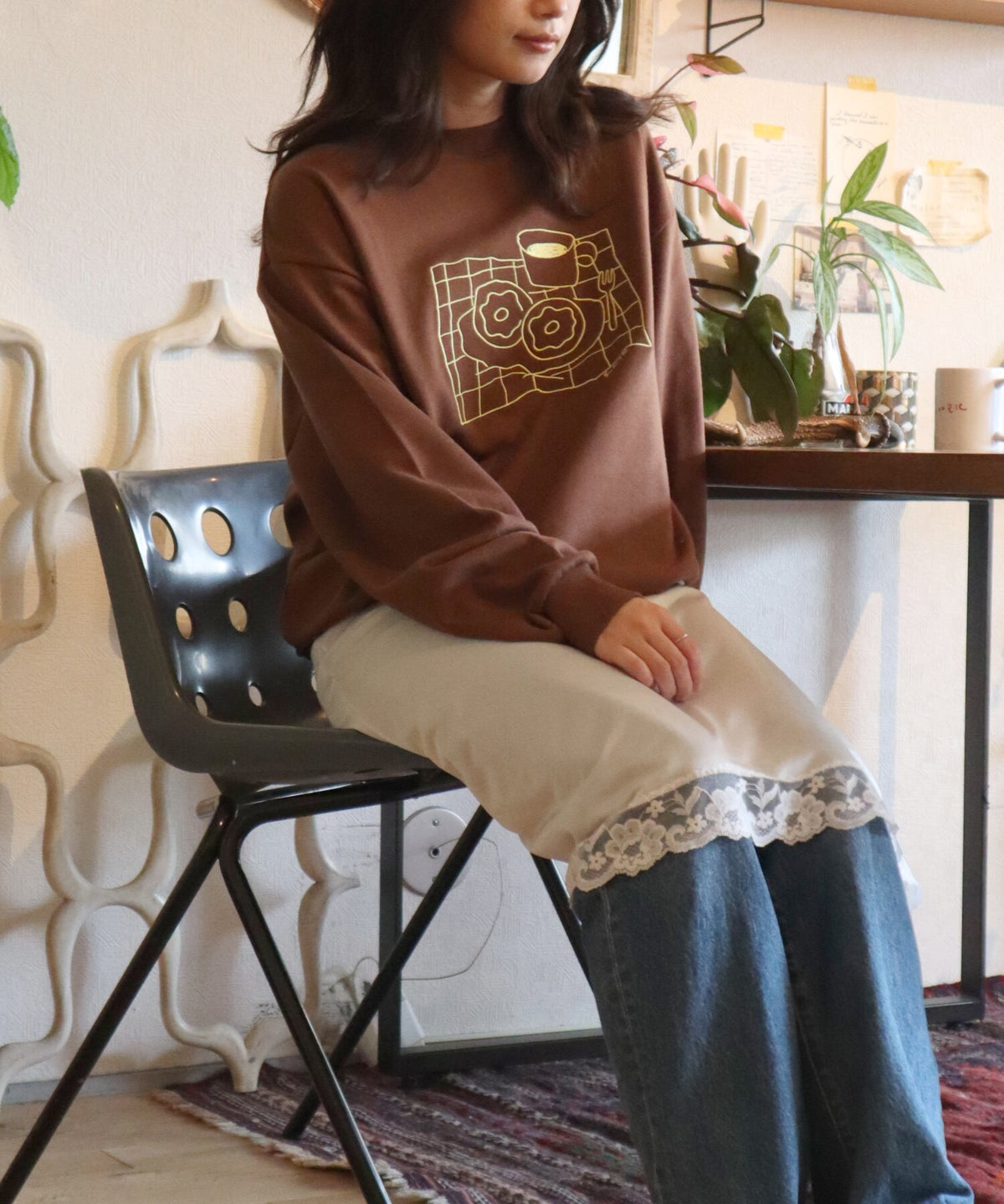 ドーナツ刺繍スウェット