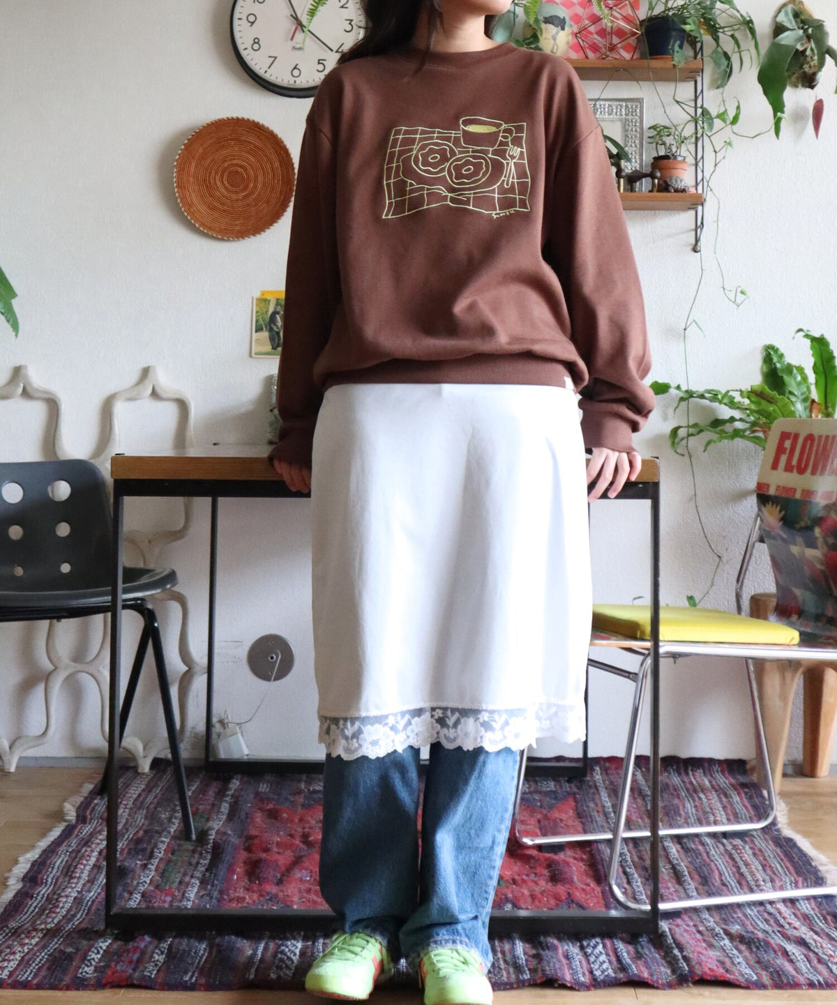 ドーナツ刺繍スウェット