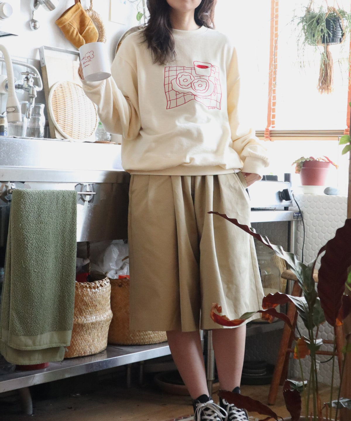 ドーナツ刺繍スウェット