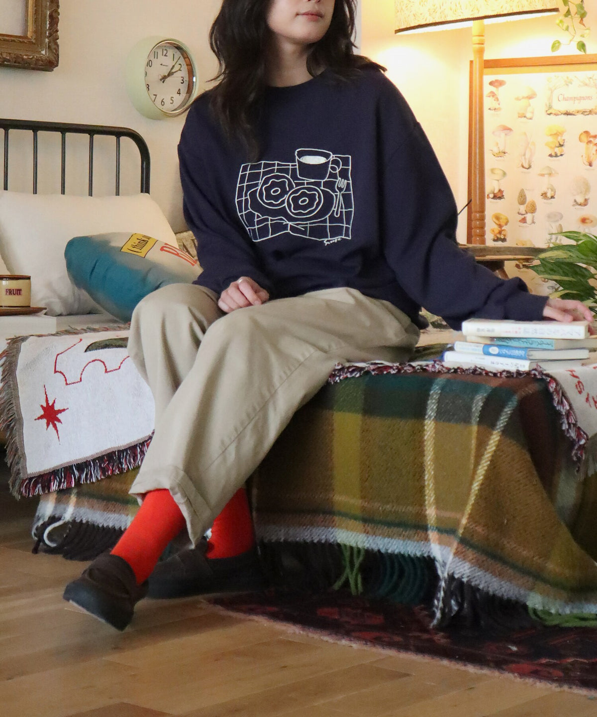 ドーナツ刺繍スウェット