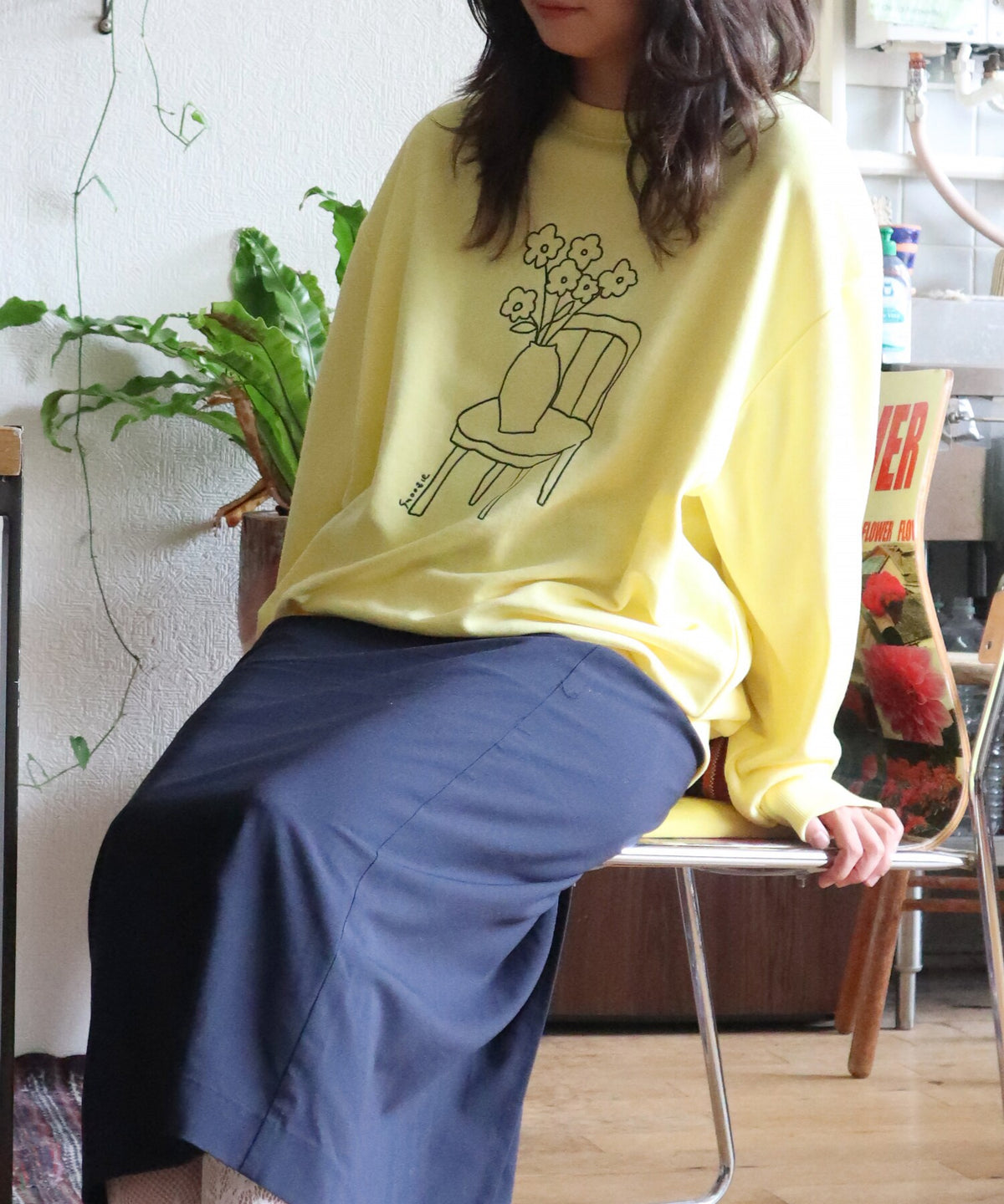 フラワー刺繍スウェット