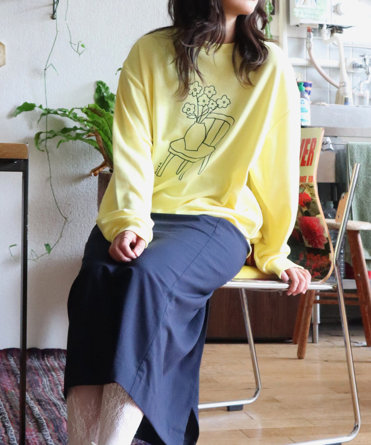 フラワー刺繍スウェット