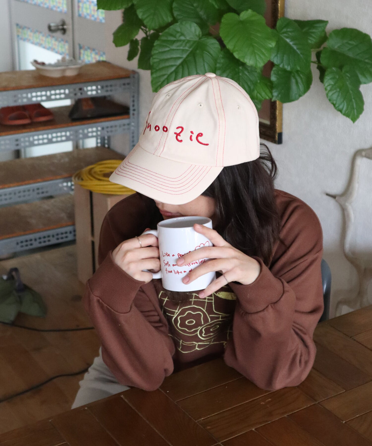 ロゴ刺繍キャップ