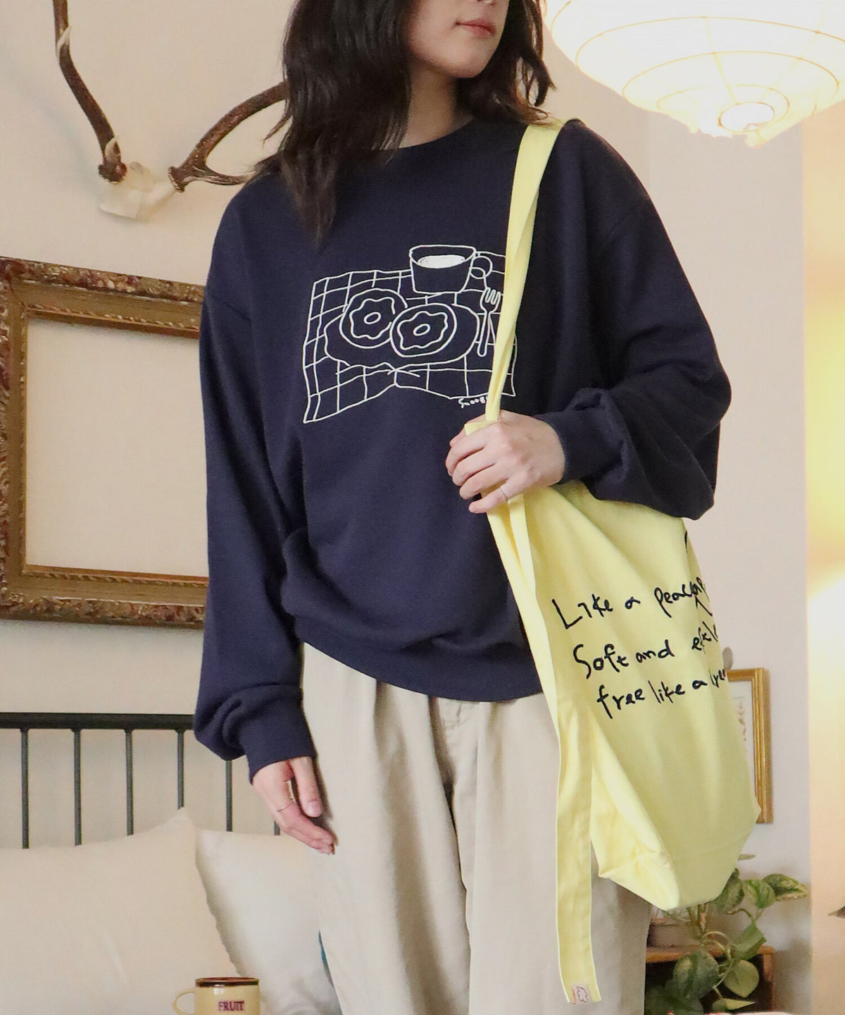 マルチウェイ刺繍ショルダーバッグ