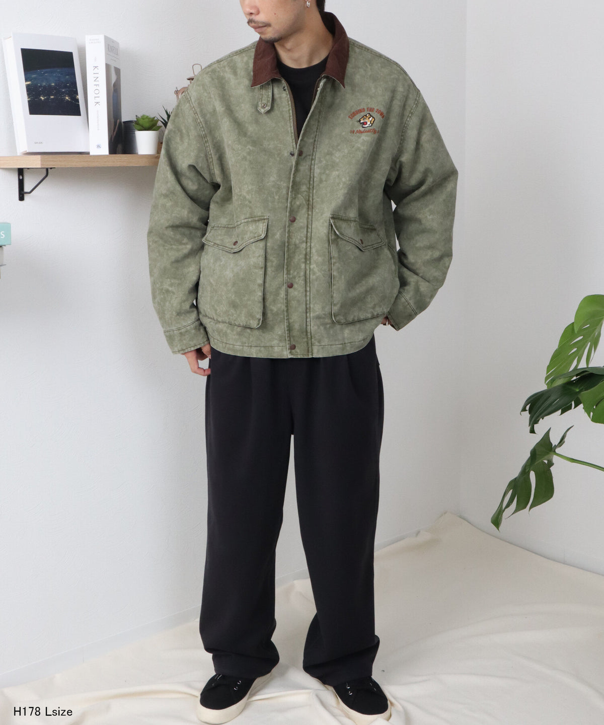 タイガー刺繍ムラツイル中綿ジャケット