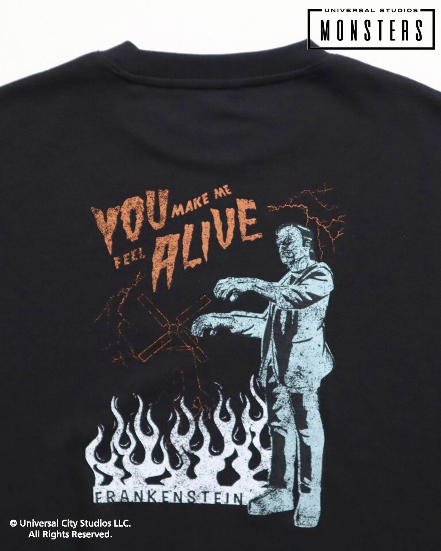 【UNIVERSAL MONSTERS】ポスターイラストスウェット　フランケンシュタイン柄