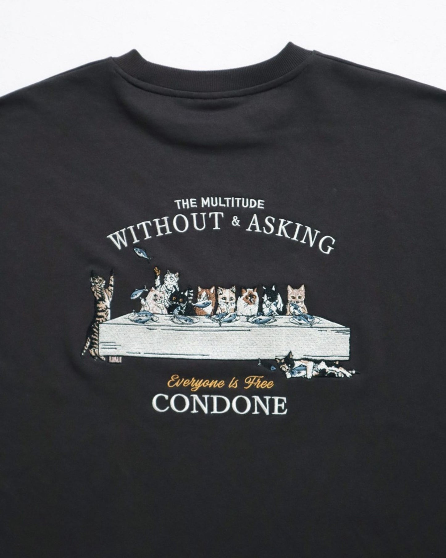 ディナーネコスウェット