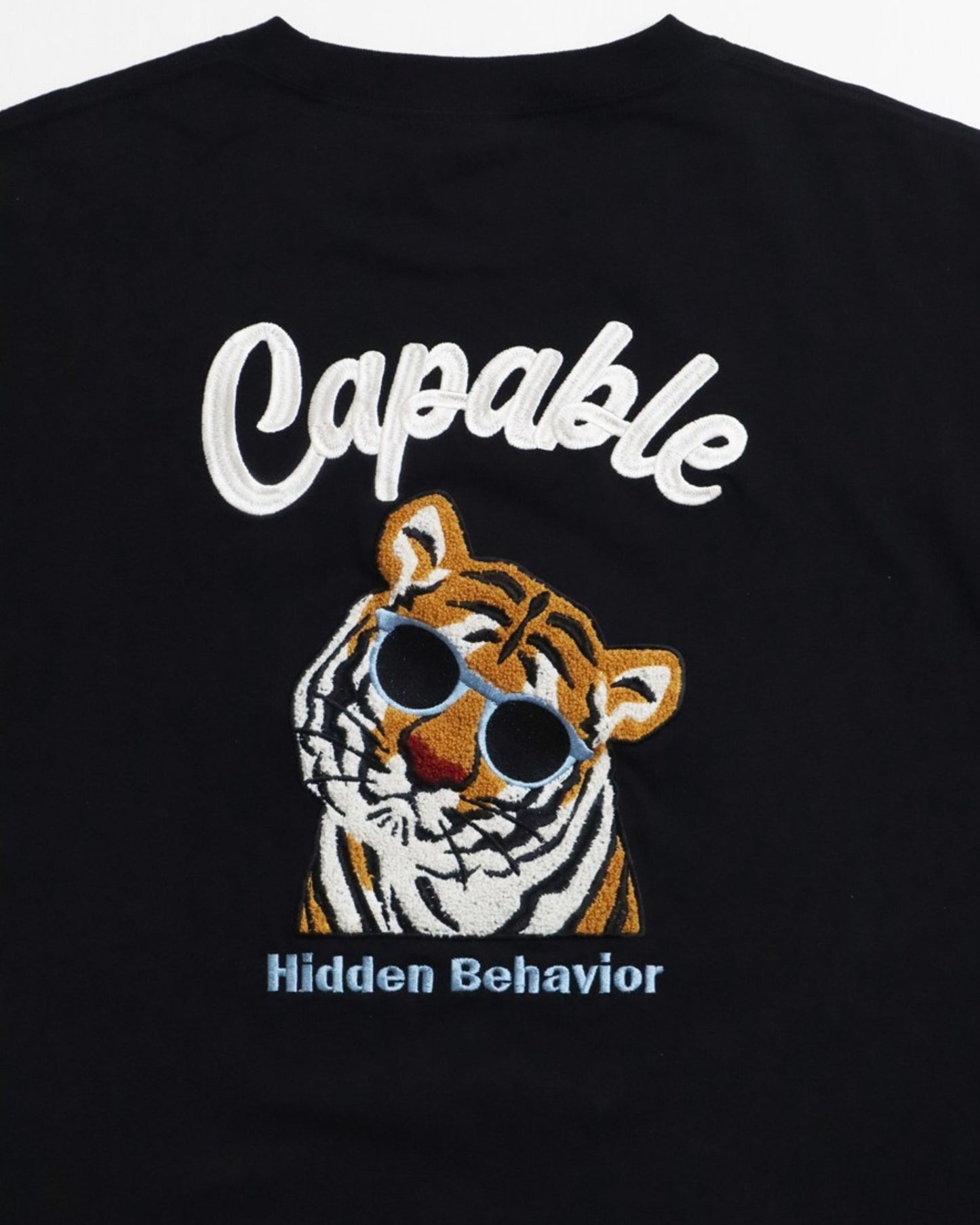 タイガー刺繍T