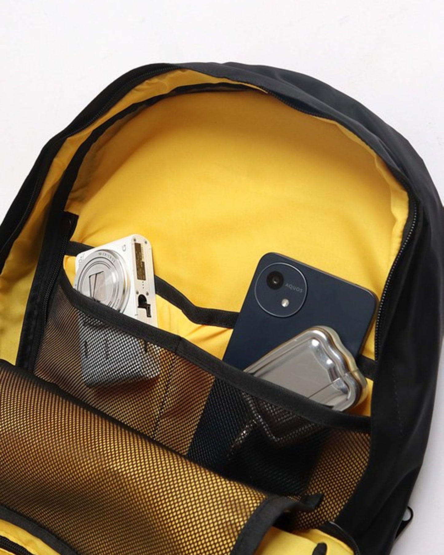 【Healthknit PRODUCT】11ポケット　バイカラーリュック【はっ水・軽量】