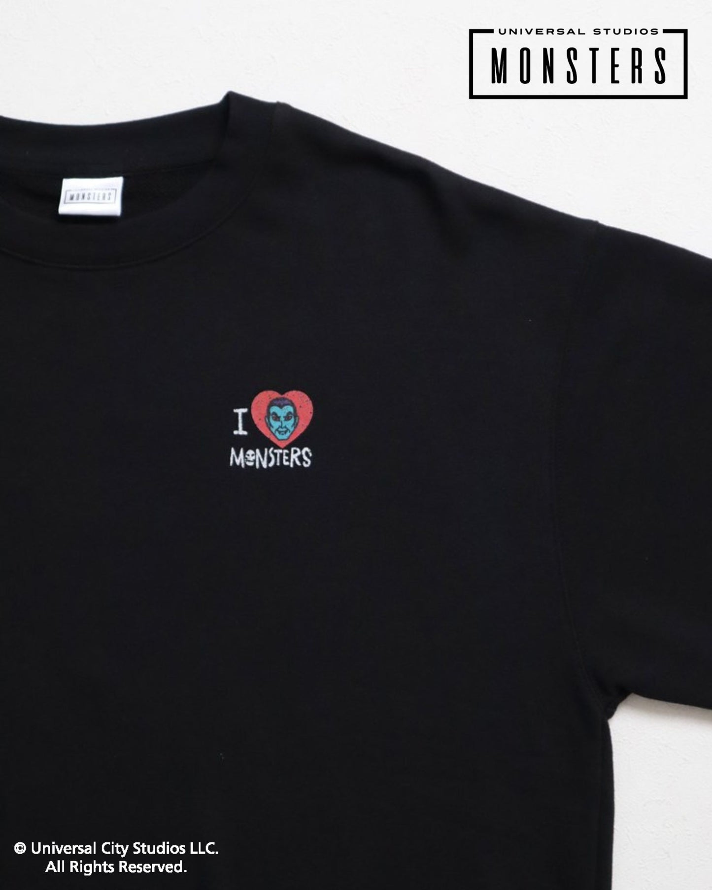 【UNIVERSAL MONSTERS】イラストプリントスウェット　ドラキュラ柄