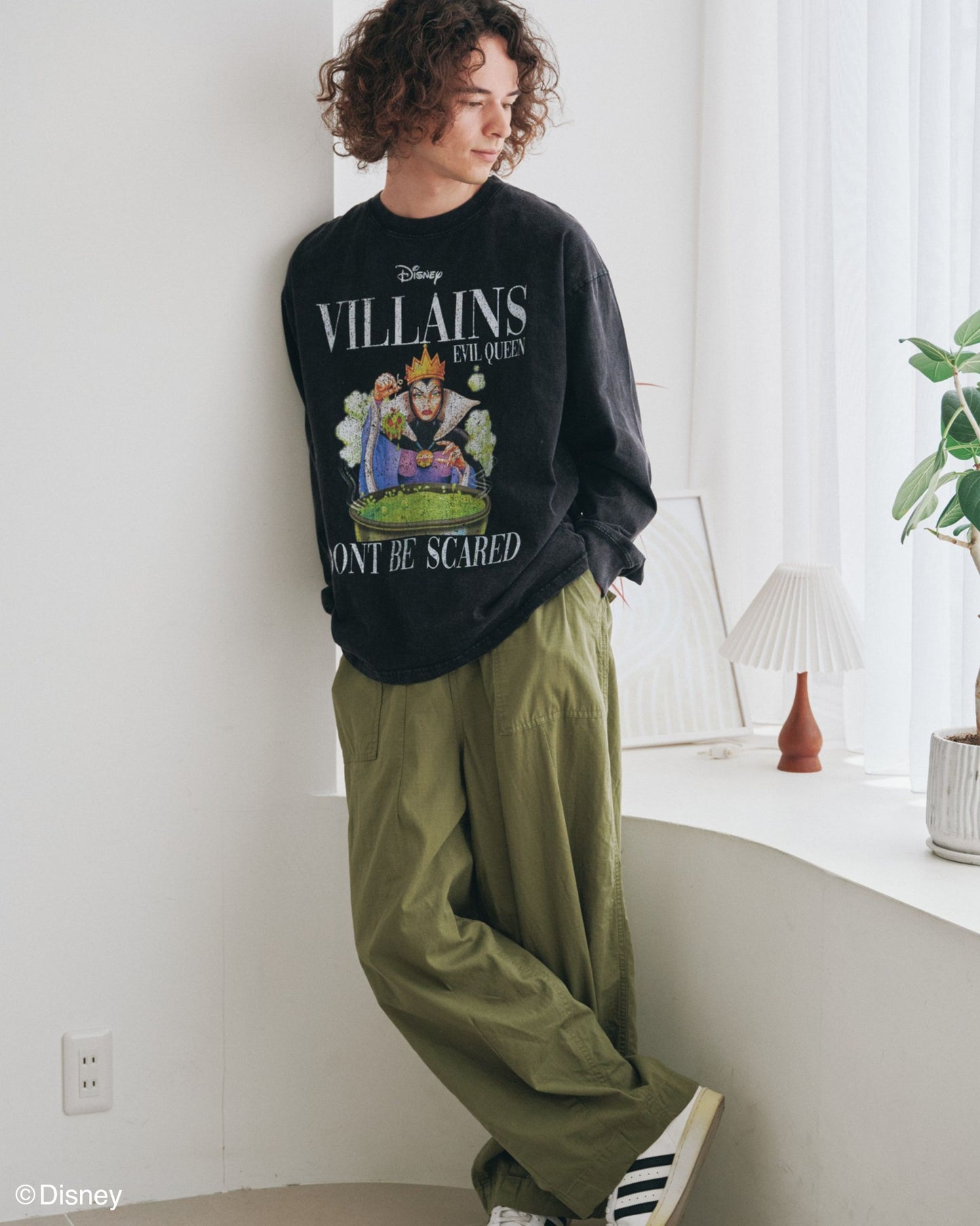 【Disneyヴィランズ】魔女  マガジンロンTee