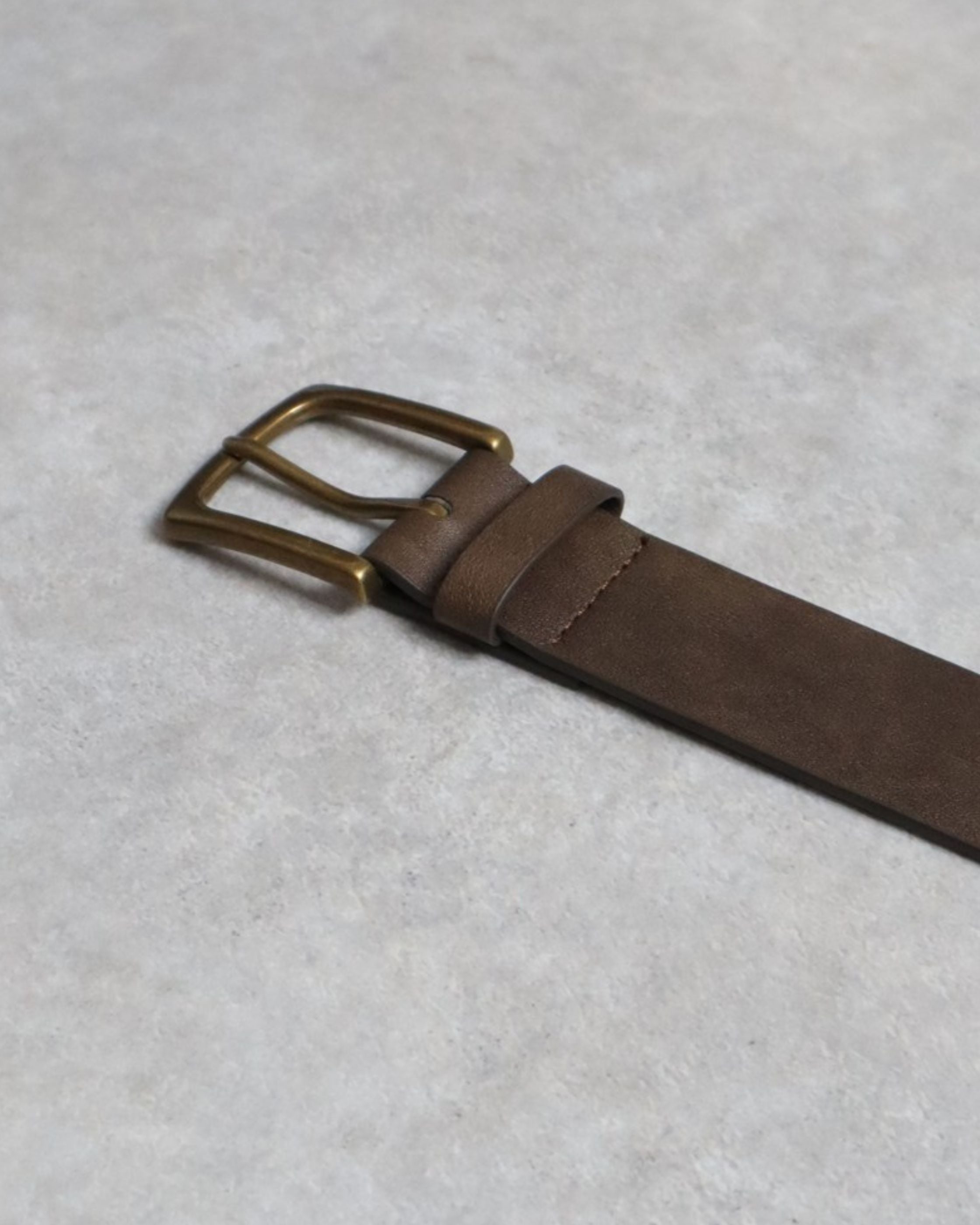 VISION STREET WEAR】Studded belt / スタッズレザーベルト – Ha-Li-C