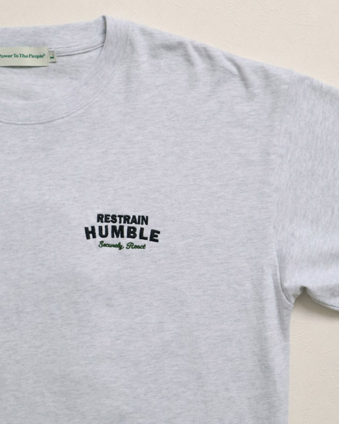 タイガー刺繍ロンT