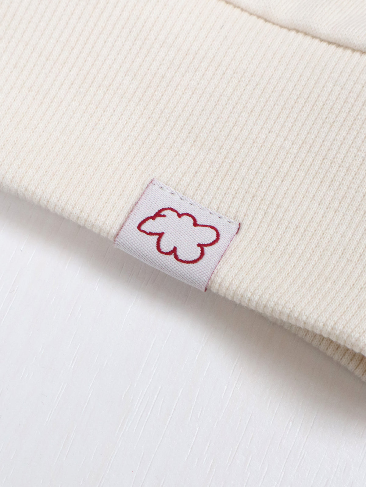 フラワー刺繍スウェット