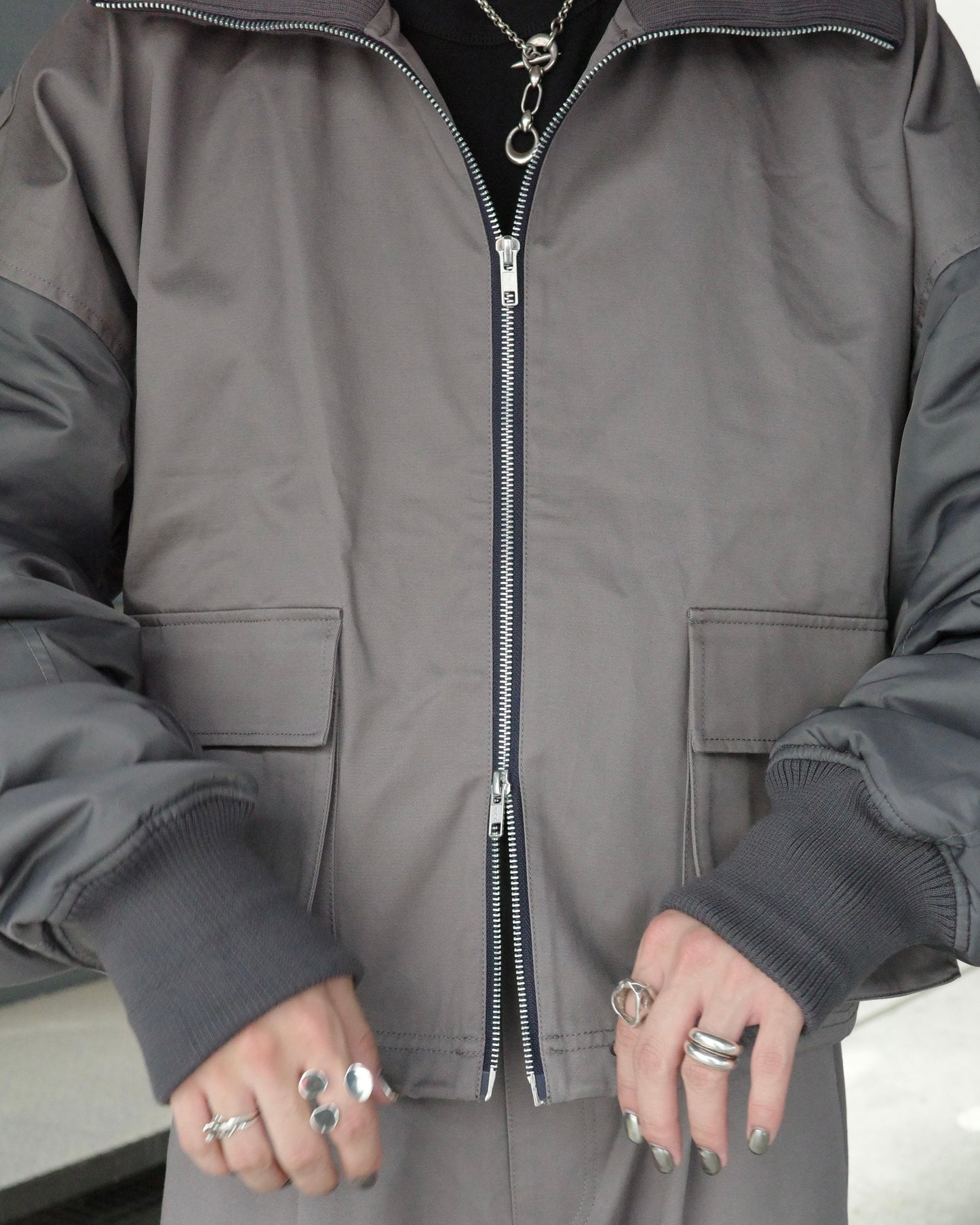 【LOILE】Switching blouson