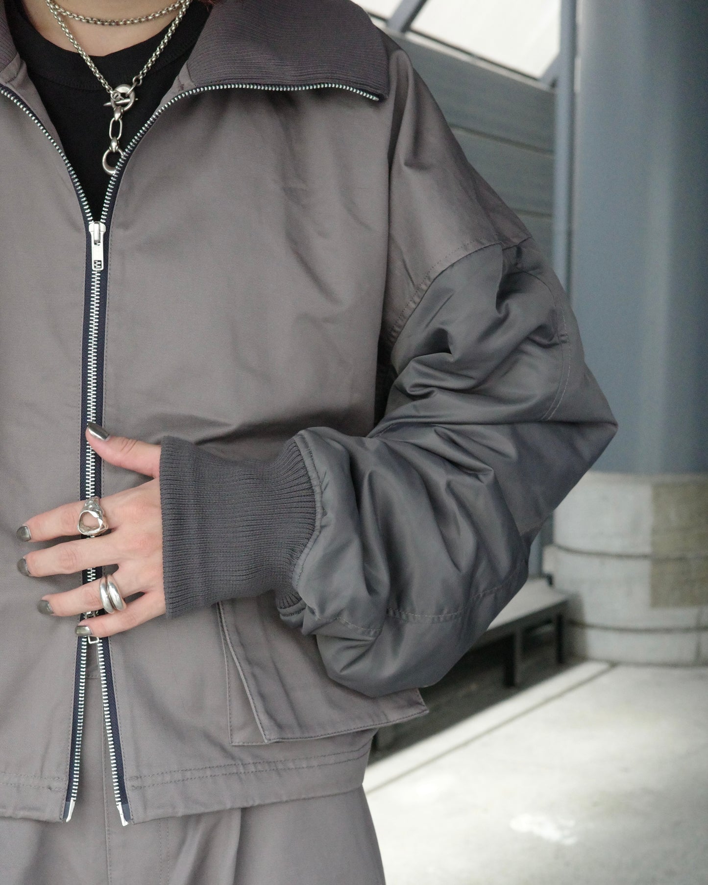 【LOILE】Switching blouson