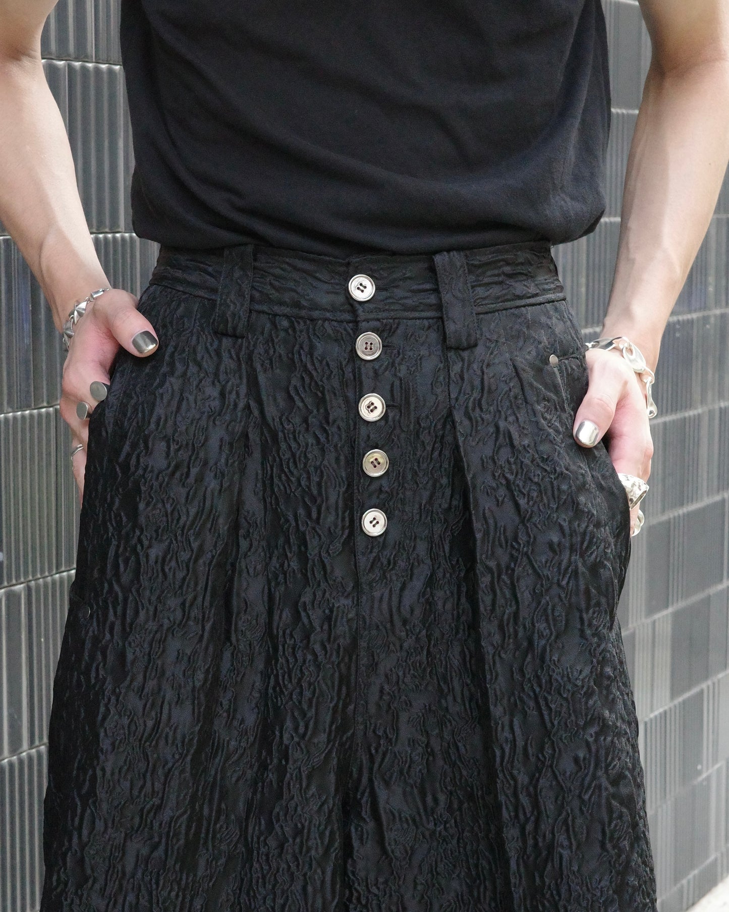 【LOILE】Jacquard wide pants